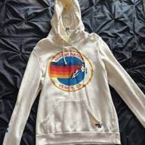 used avi sweater picture